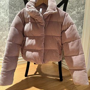 X-SMALL Alo Yoga // RIBBED VELOUR GOLD RUSH PUFFER // X-SMALL